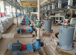 带虹吸桶工程塑料泵流量变小的原因是什么？