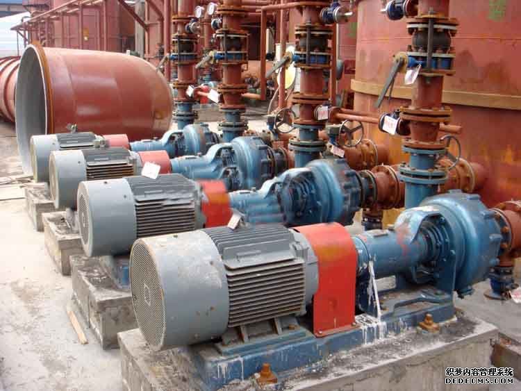 中天钢铁集团脱硫工程中使用宙斯泵业脱硫循环泵2